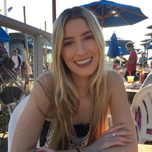 Meet your Posher, Jenna